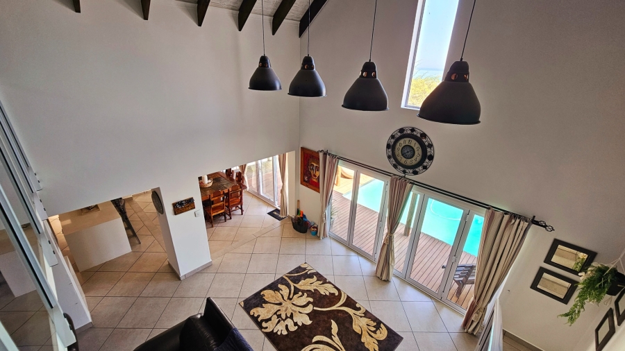 4 Bedroom Property for Sale in Britannia Bay Western Cape